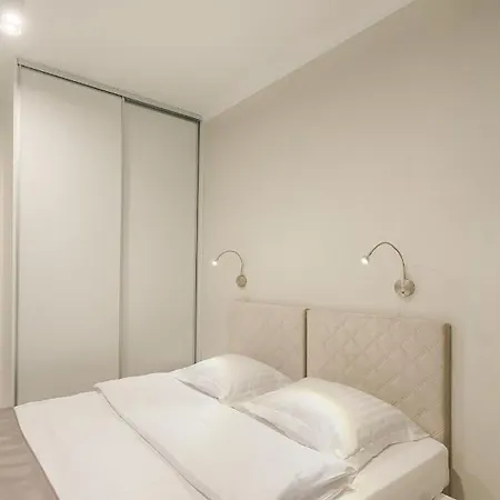 Mennica Residence Luxury Location Warsaw Exterior photo