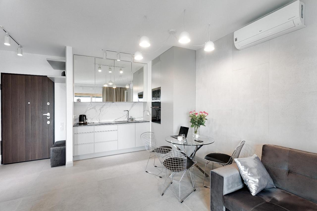 Apartment Mennica Luxury Location *