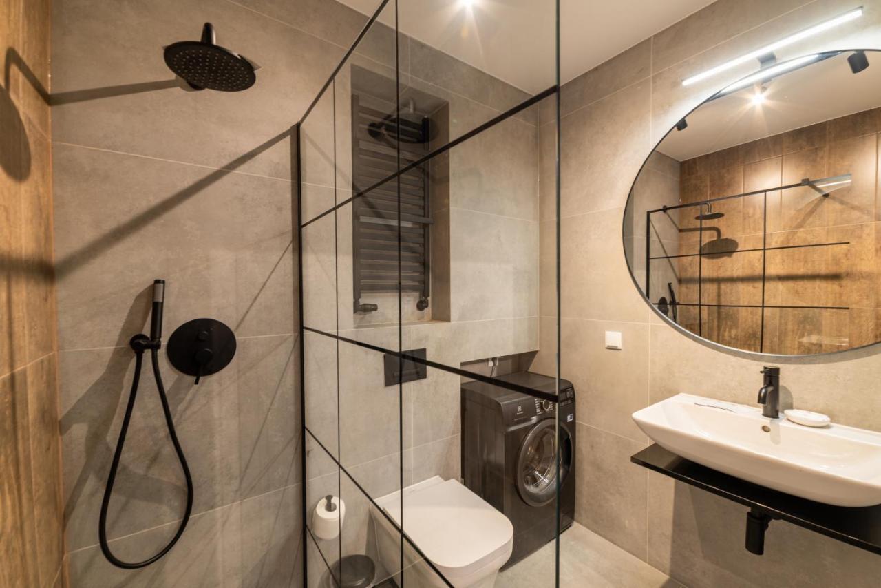 Mennica Luxury Location Apartment
